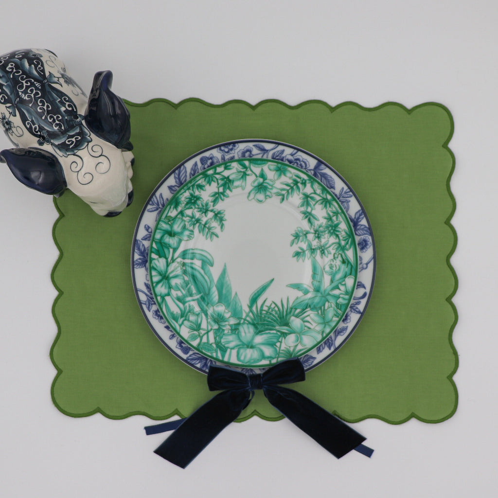 Monsoon Verdant Porcelain Dinner Plates – Case of 12 (+3 Bonus Plates)